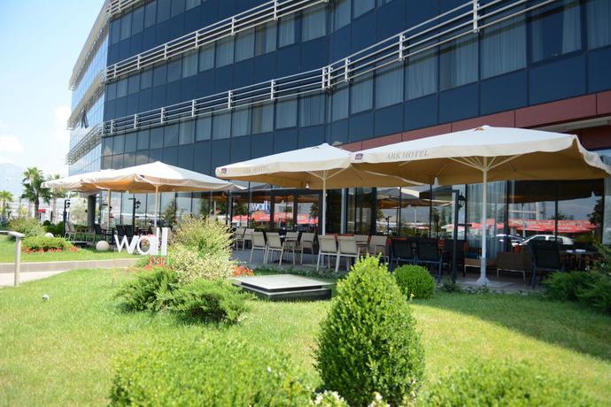 Imagen de los exteriores del Hotel Best Western Premier Ark. Foto 9