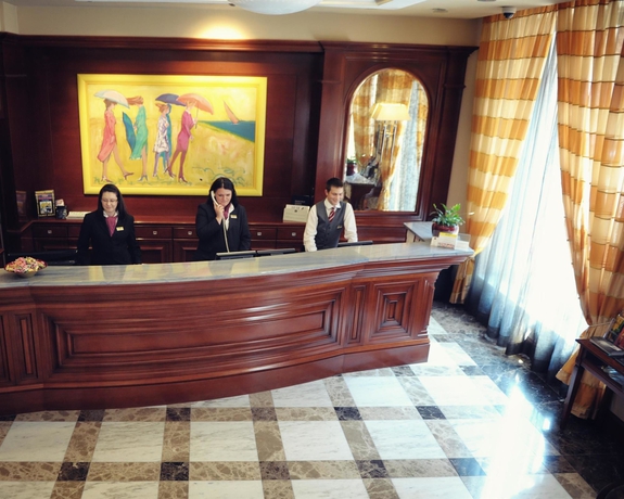 Imagen de los interiores del Hotel Best Western Premier Astoria. Foto 10