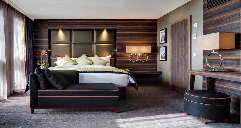 Imagen de la habitación del Hotel Best Western Premier Beaulac. Foto 5