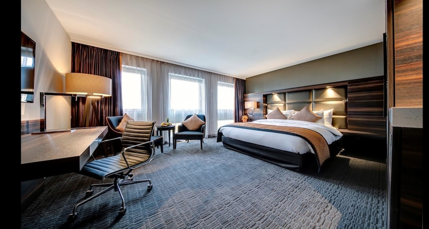 Imagen de la habitación del Hotel Best Western Premier Beaulac. Foto 10