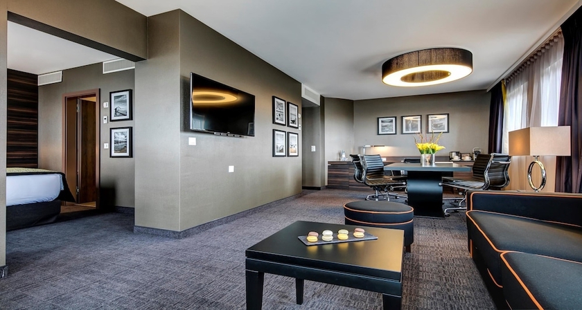 Imagen de la habitación del Hotel Best Western Premier Beaulac. Foto 13