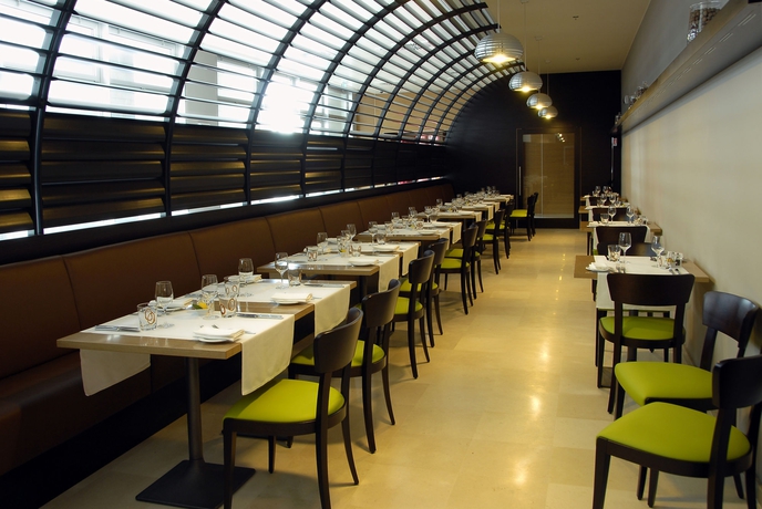 Imagen del bar/restaurante del Hotel Best Western Premier Bhr Treviso. Foto 2