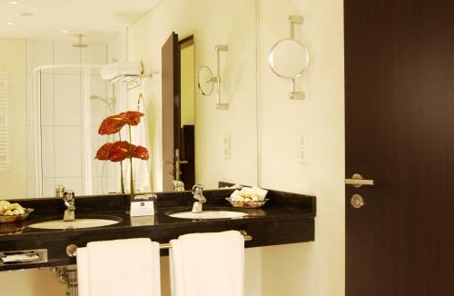 Imagen de la habitación del Hotel Best Western Premier Castanea Resort. Foto 7