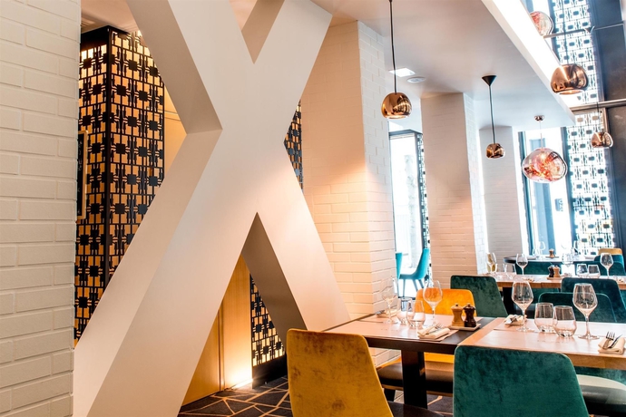 Imagen del bar/restaurante del Hotel Best Western Premier De La Paix. Foto 5