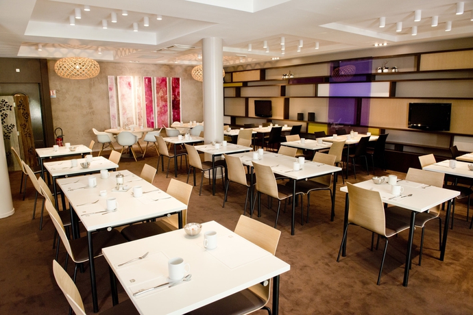 Imagen del bar/restaurante del Hotel Best Western Premier De La Paix. Foto 7