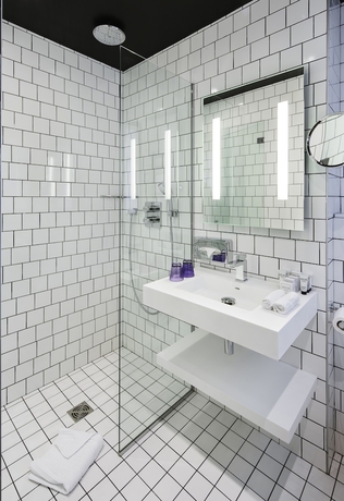 Imagen de la habitación del Hotel Best Western Premier Faubourg 88. Foto 7