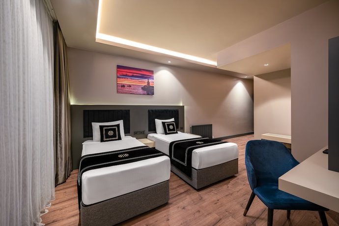 Imagen de la habitación del Hotel Best Western Premier Hidden Hills. Foto 13