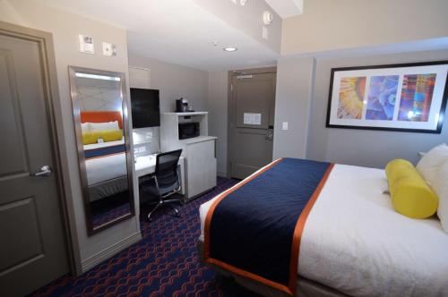 Imagen de la habitación del Hotel Best Western Premier Historic Travelers Alam. Foto 9