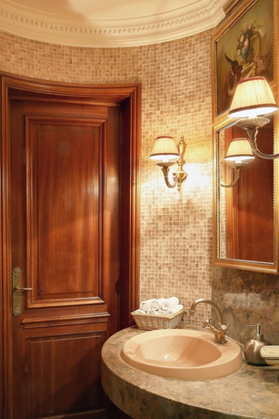 Imagen de la habitación del Hotel Best Western Premier Hôtel Trocadero La Tour. Foto 6