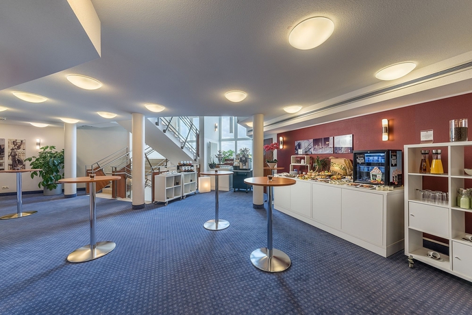 Imagen de los interiores del Hotel Best Western Premier Ib Friedberger Warte. Foto 10