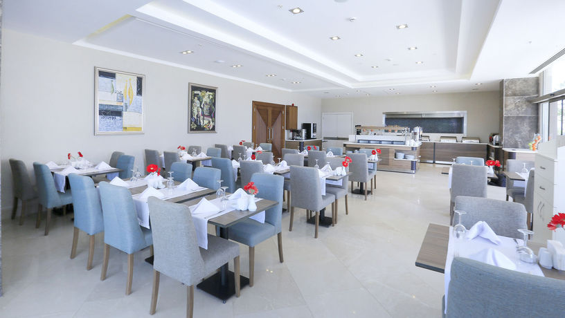 Imagen de los interiores del Hotel Best Western Premier Karsiyaka Convention and Spa. Foto 14