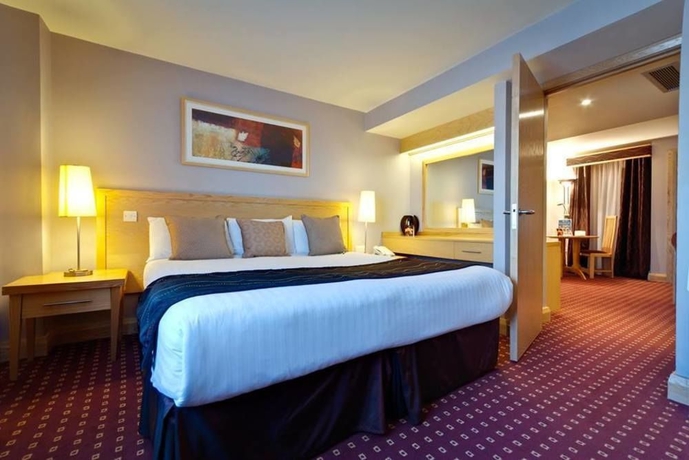 Imagen general del Hotel Best Western Premier Knowsley Suites & Spa. Foto 1