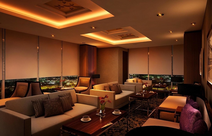 Imagen del bar/restaurante del Hotel Best Western Premier La Grande. Foto 2