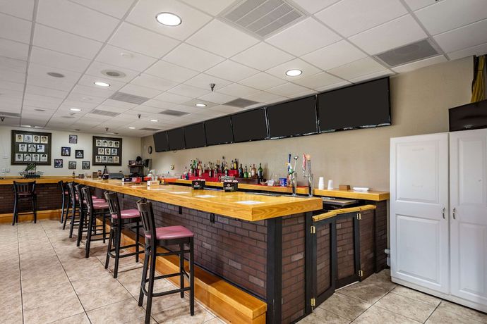 Imagen del bar/restaurante del Hotel Best Western Premier Lakeland North. Foto 3