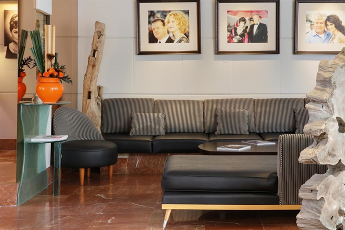 Imagen de los interiores del Hotel Best Western Premier Le Patio Des Artistes. Foto 13