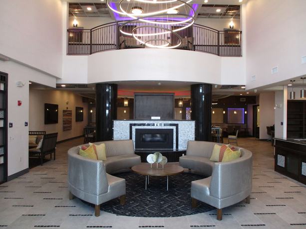 Imagen de los interiores del Hotel Best Western Premier Liberty Inn and Suites. Foto 20