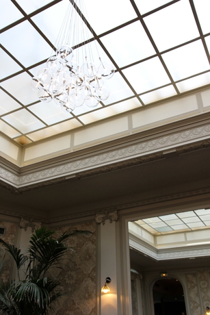 Imagen de los interiores del Hotel Best Western Premier Littéraire Le Swann. Foto 12