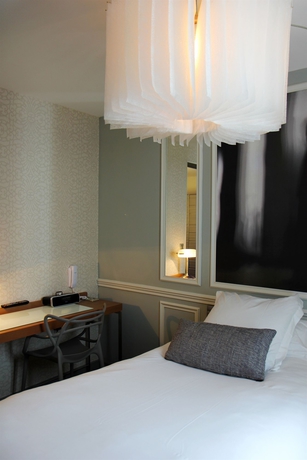 Imagen de la habitación del Hotel Best Western Premier Littéraire Le Swann. Foto 7