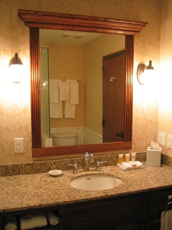Imagen de la habitación del Hotel Best Western Premier Mariemont Inn. Foto 8