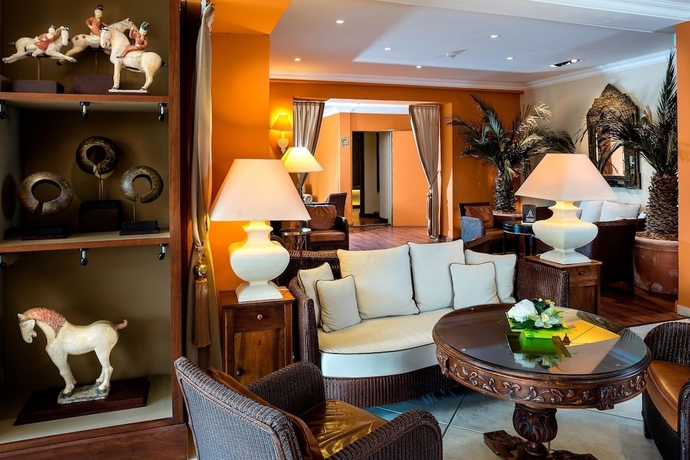 Imagen de los interiores del Hotel Best Western Premier Montfleuri. Foto 15