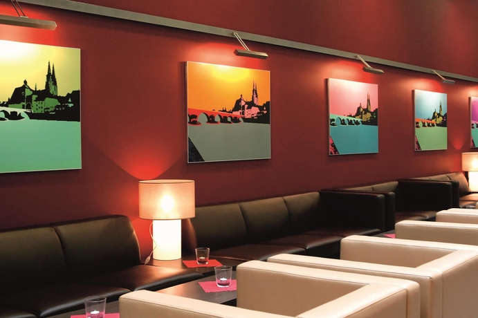 Imagen del bar/restaurante del Hotel Best Western Premier Novina Regensburg. Foto 8