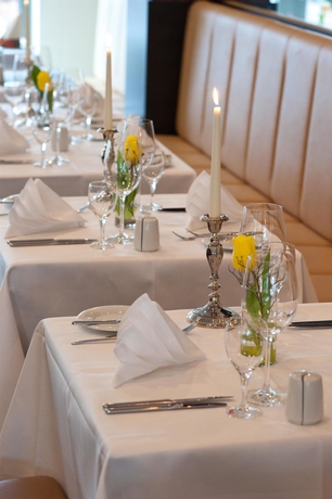 Imagen del bar/restaurante del Hotel Best Western Premier Novina Regensburg. Foto 9