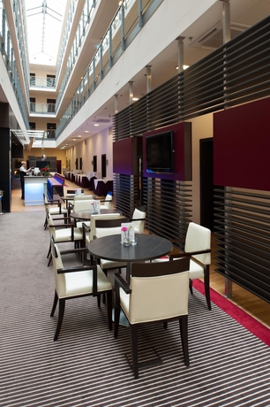 Imagen del bar/restaurante del Hotel Best Western Premier Novina Regensburg. Foto 11