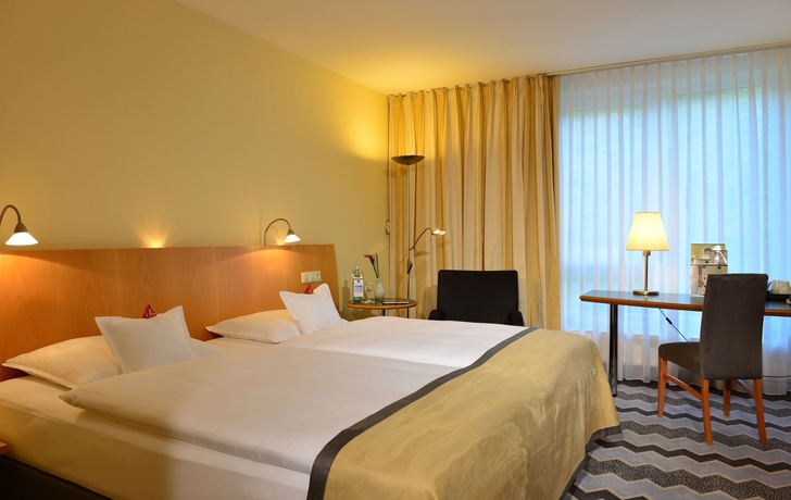 Imagen de la habitación del Hotel Best Western Premier Parkhotel Kronsberg. Foto 6