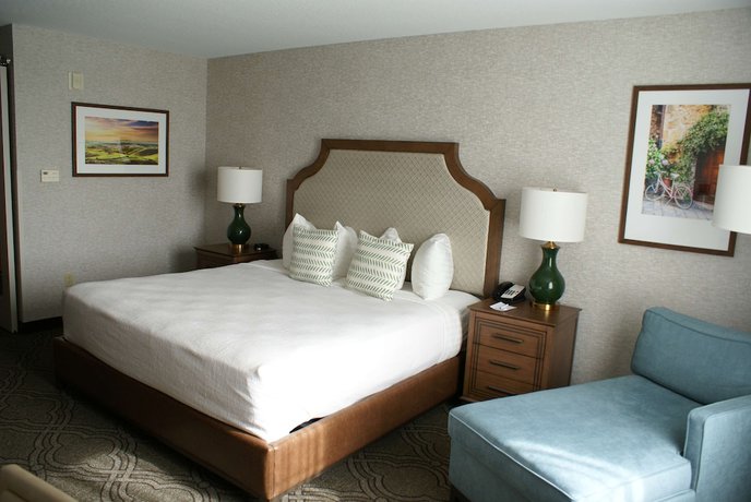Imagen de la habitación del Hotel Best Western Premier Pasco Inn And Suites. Foto 17