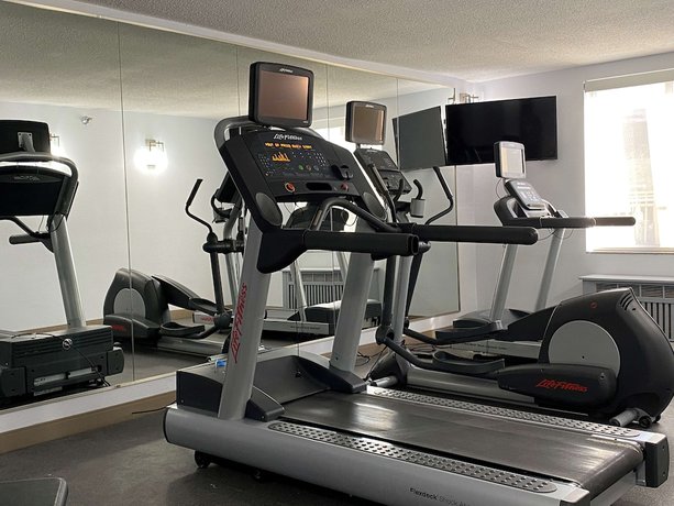 Imagen de los interiores del Hotel Best Western Premier Richmond City Gateway. Foto 15
