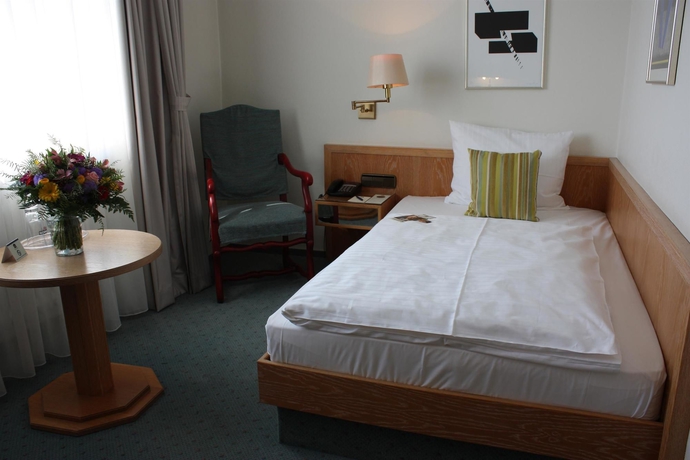 Imagen de la habitación del Hotel Best Western Premier Seehotel Krautkraemer. Foto 8