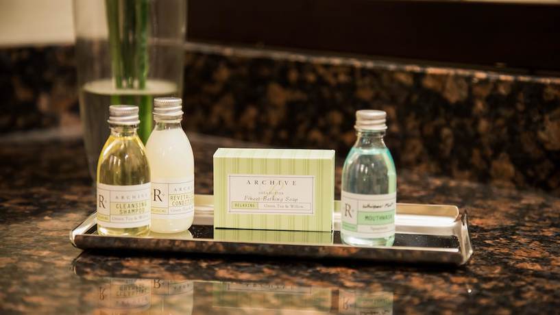 Imagen de la habitación del Hotel Best Western Premier The Central and Conference Center. Foto 8