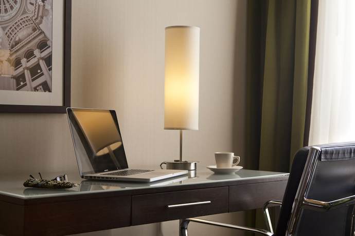 Imagen de la habitación del Hotel Best Western Premier The Central and Conference Center. Foto 10