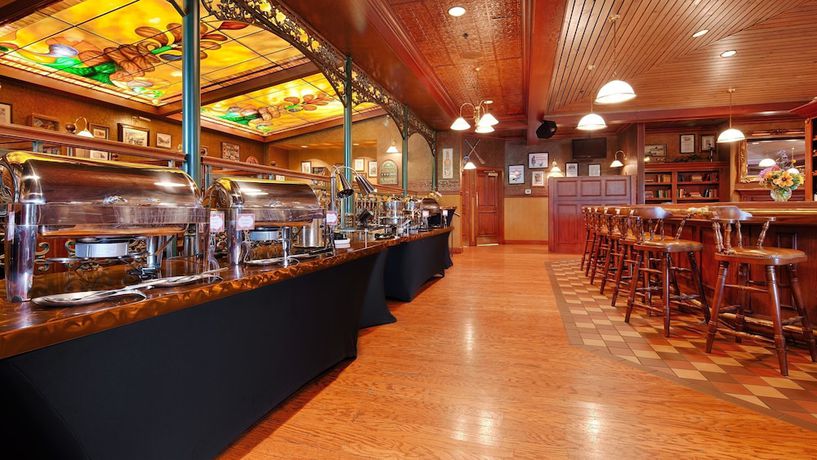 Imagen del bar/restaurante del Hotel Best Western Premier The Central and Conference Center. Foto 4