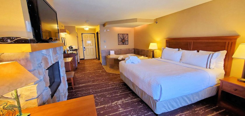 Imagen de la habitación del Hotel Best Western Premier The Lodge On Lake Detroit. Foto 7