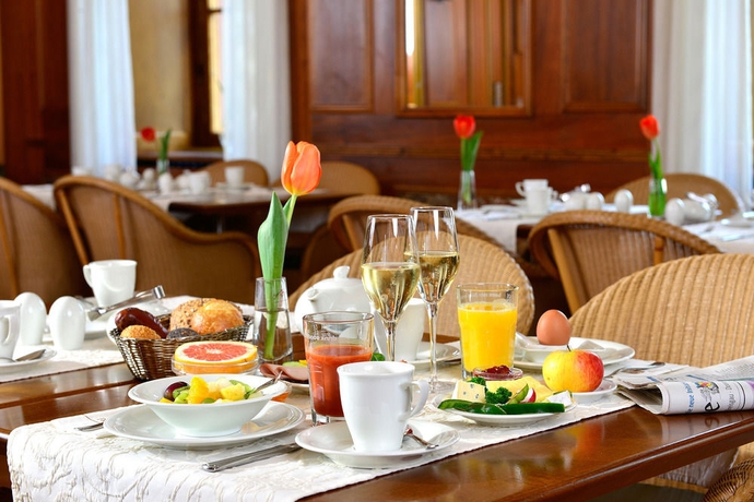 Imagen del bar/restaurante del Hotel Best Western Premier Victoria. Foto 3