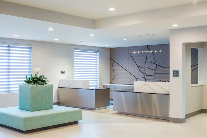 Imagen de los interiores del Hotel Best Western Premier at Fisher\'s Landing. Foto 20