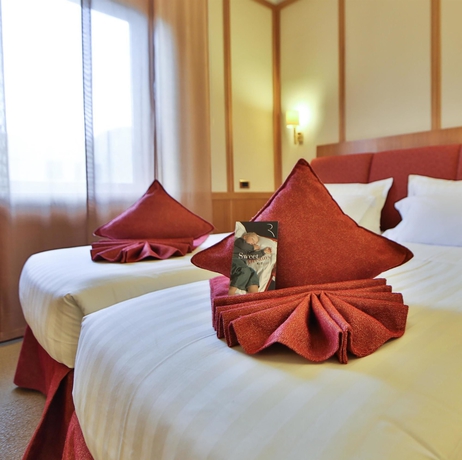 Imagen de la habitación del Hotel Best Western President. Foto 13