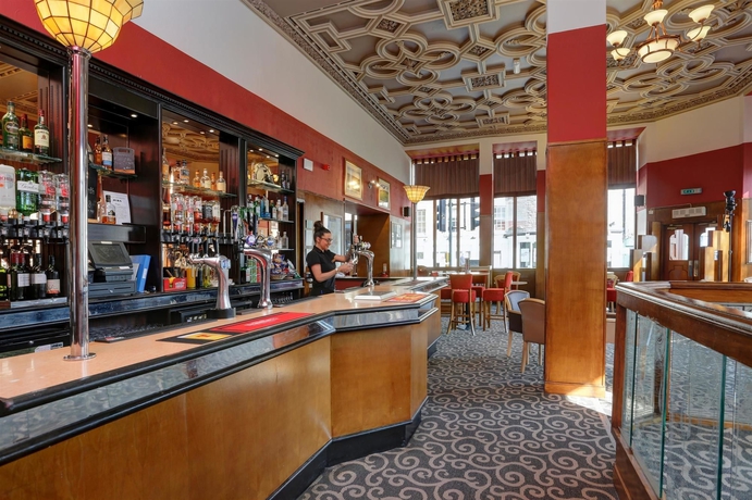 Imagen del bar/restaurante del Hotel Best Western Queens, Dundee. Foto 5