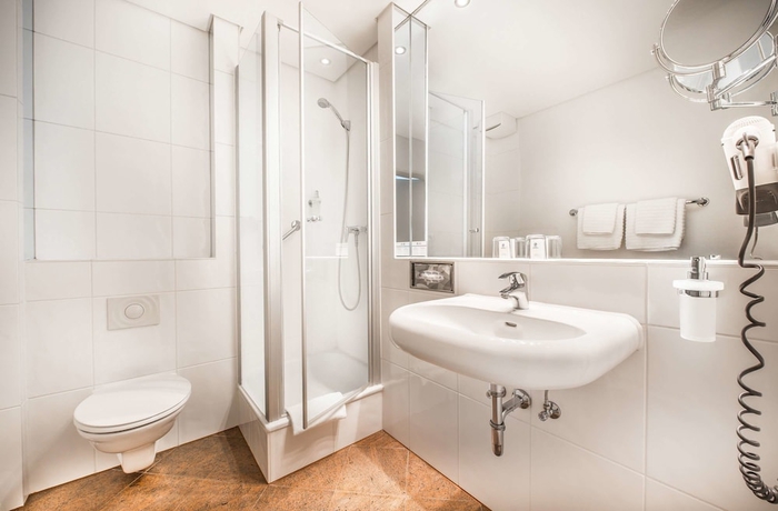 Imagen de la habitación del Hotel Best Western Raphael Altona. Foto 14