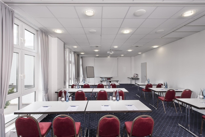 Imagen de los interiores del Hotel Best Western Rastatt. Foto 14