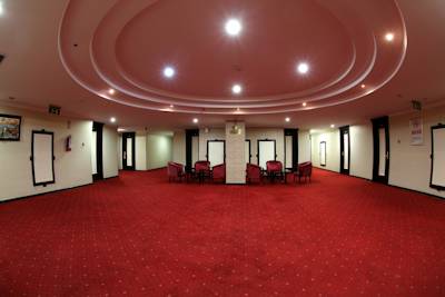 Imagen de los interiores del Hotel Best Western Ravanda. Foto 8