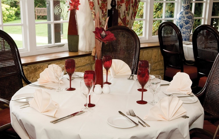 Imagen del bar/restaurante del Hotel Best Western Reading Calcot. Foto 7