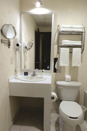 Imagen de la habitación del Hotel Best Western Real Tula Express. Foto 17
