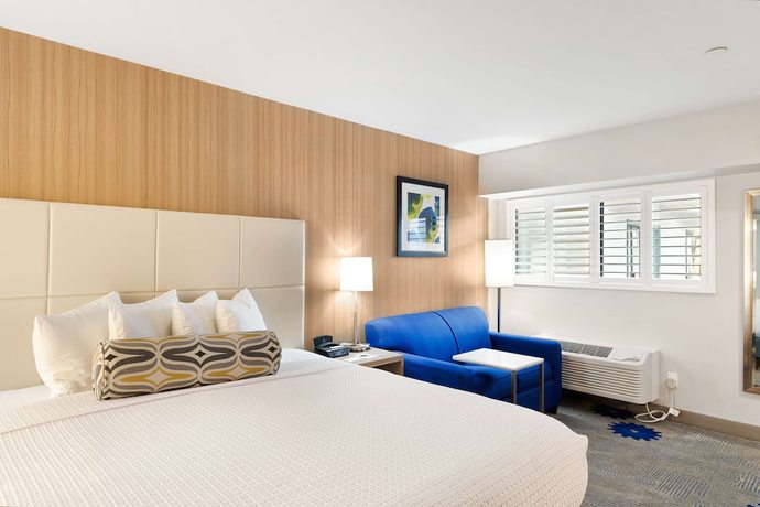 Imagen de la habitación del Hotel Best Western Red Coach Inn. Foto 8