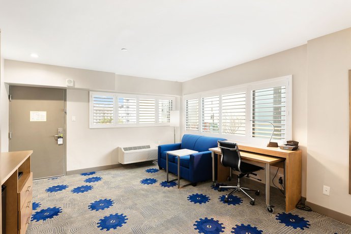 Imagen de la habitación del Hotel Best Western Red Coach Inn. Foto 15