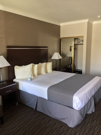 Imagen de la habitación del Hotel Best Western Redondo Beach Galleria Inn. Foto 23