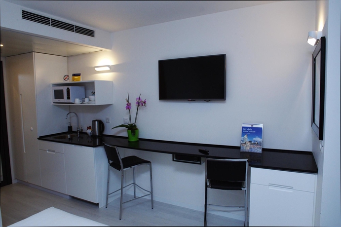 Imagen de la habitación del Hotel Best Western Regency Suites. Foto 9