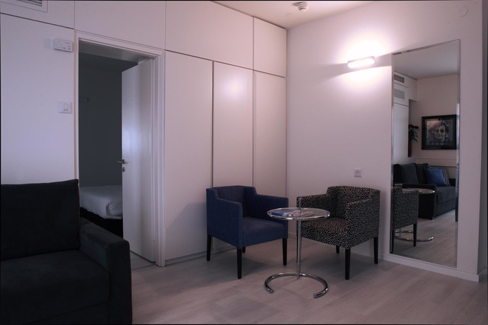 Imagen de la habitación del Hotel Best Western Regency Suites. Foto 12