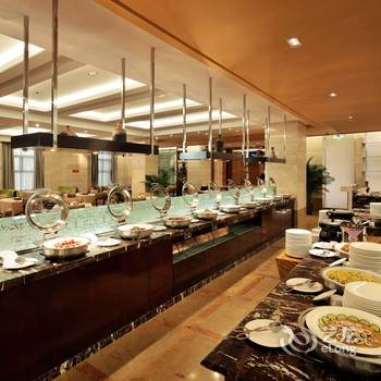 Imagen del bar/restaurante del Hotel Best Western Ridong Garden. Foto 7